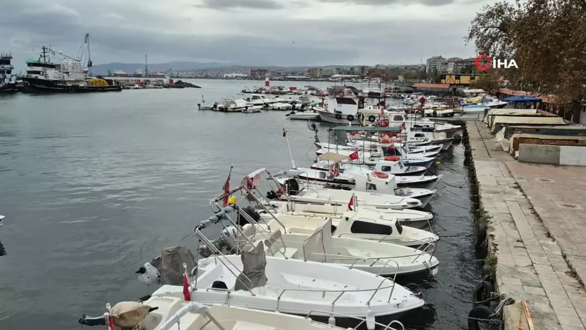 Poyraz Fırtınası Tekirdağ’da Deniz Ulaşımını Durma Noktasına Getirdi